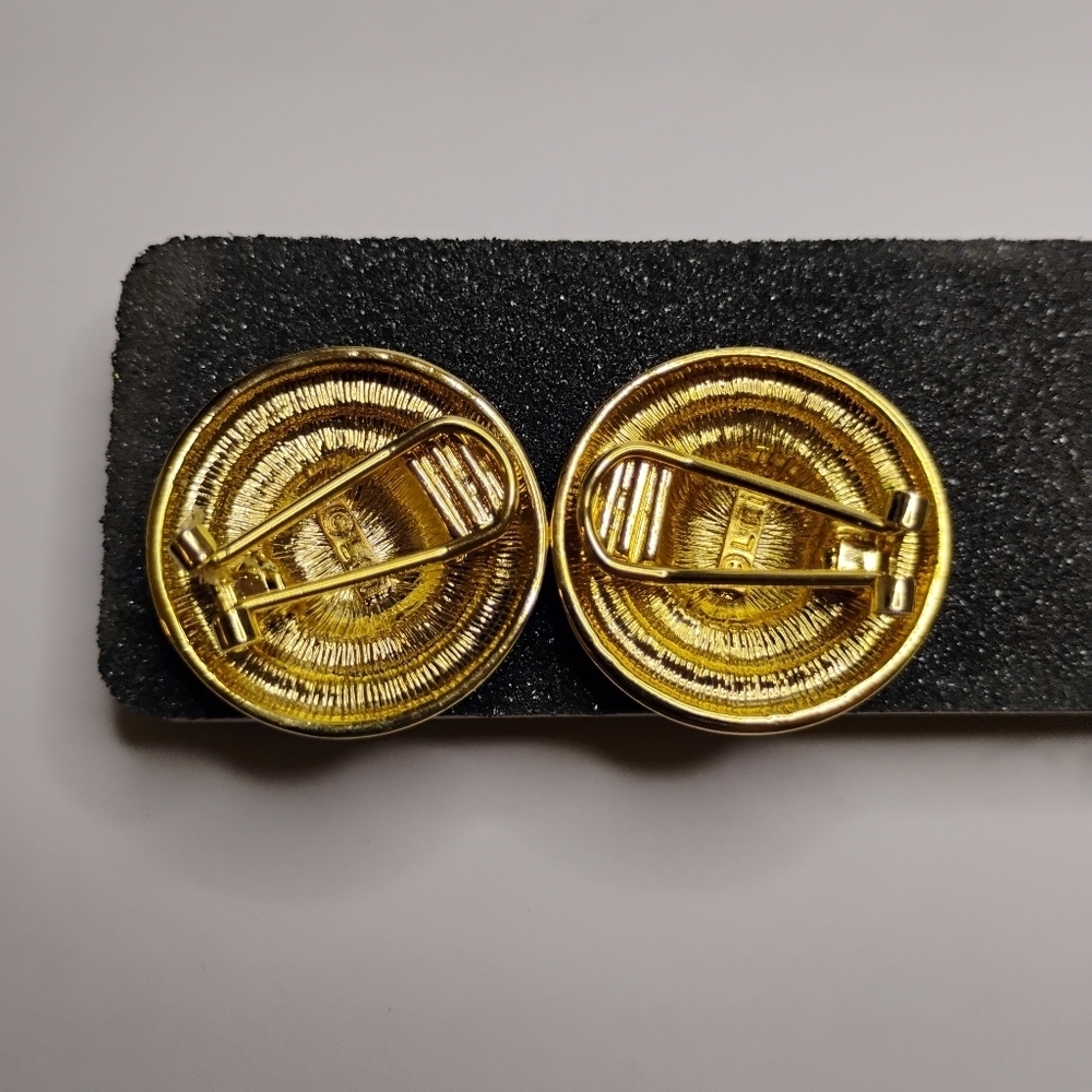 Vintage Liz Claiborne Earrings with Gold and Black Embossed Crest - Picture 3 of 3